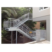Escalier extérieur en acier au carbone galvanisé à chaud et thermolaqué, anti-rouille, escalier métallique extérieur