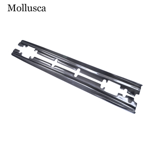 Pour Mercedes CLA-Class W117 C117 : Jupes latérales en fibre de carbone style R pour pare-chocs arrière 2013-2020 - Product Image 3