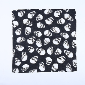 Pañuelo cuadrado de algodón estampado al por mayor - Product Image 4
