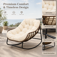 Chaise à bascule moderne en rotin pour l'extérieur - Imperméable et légère pour le jardin, la plage, la terrasse