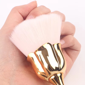 Rose-shaped Soft <b>Brush</b> for Manicure Nail Art Dust <b>Brush</b> Nail Dust <b>Brush</b> Gel Polish Dust Cleaning Nail <b>Brushes</b> Tool Nail Supplies - Product Image 2