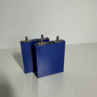 Batteries de batterie au lithium prismatiques rechargeables de qualité A 3.2V 5AH LiFePo4 neuves d'origine