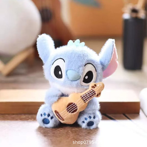 Lindo Llavero de Peluche de Stitch con Relleno de Algodón PP, Tamaños de 11-30cm, Venta al por Mayor y Dropshipping para Comercio Transfronterizo - Product Image 4