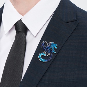 Acessórios de Broche de Esmalte Vintage com Coroa Real, Estilo Old Money, em Liga de Zinco Fundida, Tema Boêmio, para Trajes Masculinos - Product Image 2