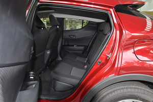 Voiture d'occasion 2023 à prix abordable pour Toyota IZOA 2.0L Édition Yixing FWD Petit SUV 171HP Injection Directe CVT 5 Places Véhicule Fiable - Product Image 4