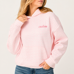 <span class=keywords><strong>Felpa</strong></span> con Cappuccio Oversize Personalizzata da Donna in Cotone 100% con Stampa Gingham e Logo Ricamato sul Petto - Product Image 1