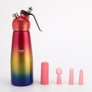 Creamjet Custom Logo Aluminum <b>Whip</b> <b>Cream</b> Whipper <b>Canister</b> 500ml <b>Whip</b> <b>Cream</b> Dispenser with Decorating Tips - Product Image 3