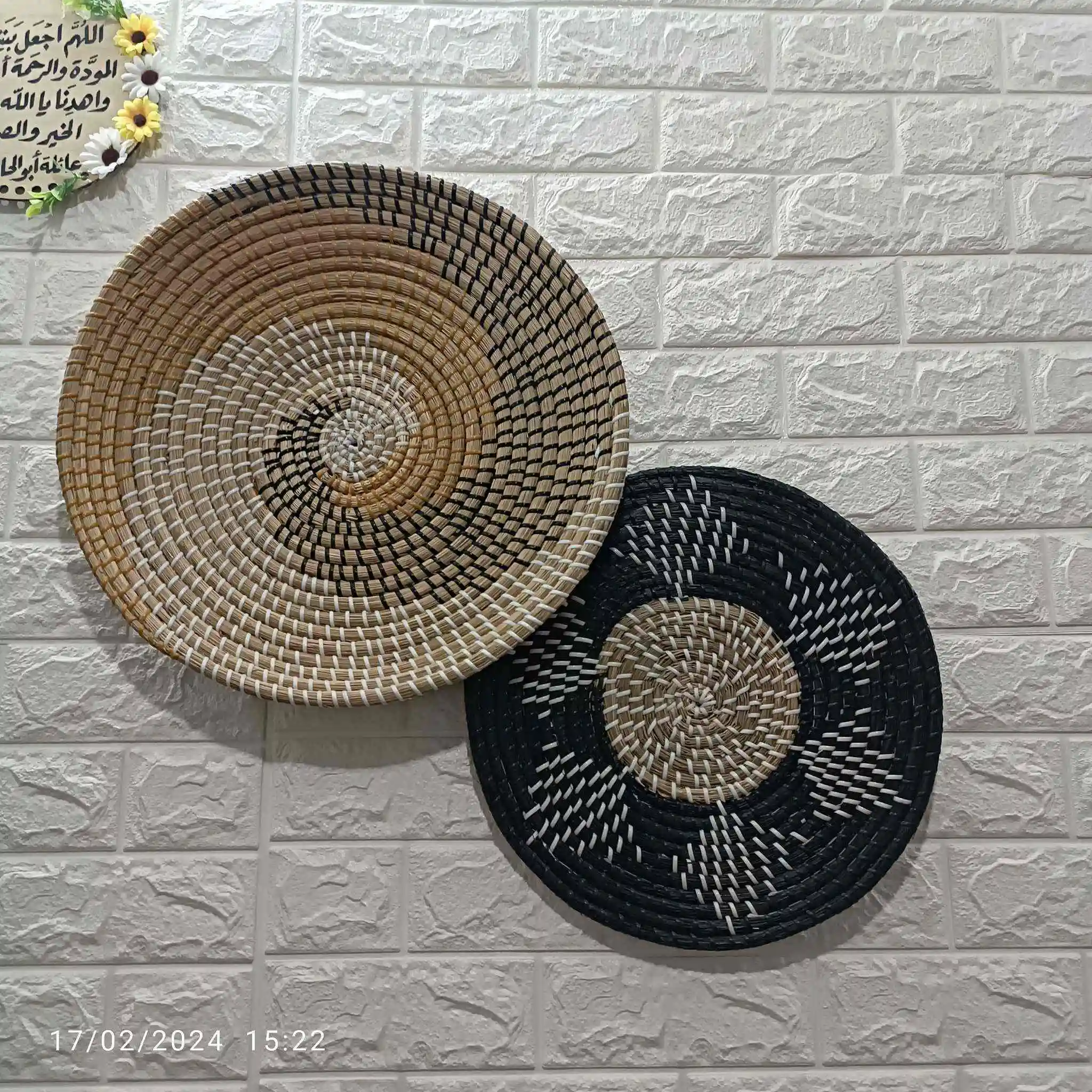 Seagrass woven wall decoration, bamboo woven white rattan woven wall decoration cushion plate