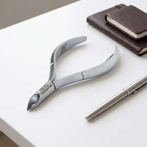 KS-03 Stainless Steel <b>Nail</b> Clipper Curved Blade Wide Jaw Opening Professional Finger <b>Nail</b> <b>Tool</b> Sharp Bevel Tip Simple Style - Product Image 1