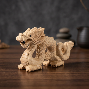 Sculpture de dragon traditionnelle en bambou sculptée à la main |   Figurines en bois durables et écologiques en gros, provenant d'Inde - Product Image 2