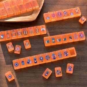 Juego de Mahjong Clásico de Lujo NatuGift, Estilo Costa Oeste de California, con Fichas Acrílicas con Temática de Playa Tropical y Surf, Portátil, para 4 Jugadores, Universal - Product Image 1