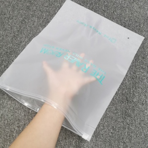 Plastic zipper lock clothes Packing Poly Self Adhesive Bag For clothing Factory