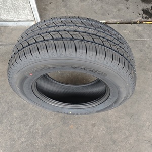 Neumáticos para Camiones Pesados 2025 12R22.5-18 Radiales, Nuevos, para Reemplazo/Reparación, Directo de Fábrica - Product Image 1