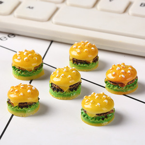 100 Piezas/Bolsa de Miniaturas de Hamburguesas de Resina para Accesorios de Llaveros DIY y Decoración de Fundas de Teléfono - Product Image 4