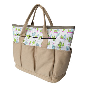 Sac à outils de jardin imprimé cactus en toile beige portable avec poches pour une utilisation en extérieur - Product Image 5