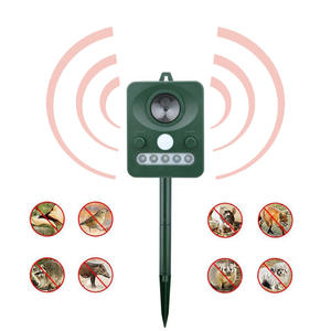 SMR46 Repelente de animales <span class=keywords><strong>para</strong></span> <span class=keywords><strong>perros</strong></span> y gatos Controlador de animales de energía solar Uso en jardín al aire libre Dispositivo repelente de pájaros multifunción solar - Product Image 2