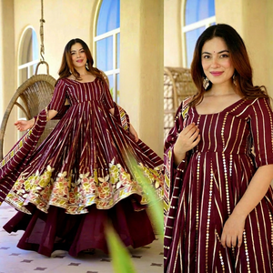 Robe maxi kaftan brodée grande taille, manches trois quarts, longueur au sol, style vintage, pour soirée - Product Image 1