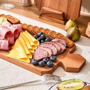 Bandeja de servir de madera Hangxu, bandeja multifuncional de madera maciza para uso en la cocina - Product Image 1