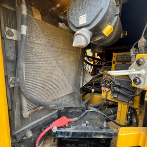 รถขุดตีนตะขาบมือสอง Caterpillar 307.5 ขนาด 8 ตัน คุณภาพสูง ใช้งานน้อย เหมาะสำหรับงานเกษตรในครัวเรือน - Product Image 6