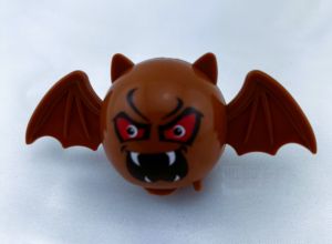 Juguete novedoso de Halloween, murciélago de cuerda, regalo de fiesta para niños, murciélago giratorio para caminar - Product Image 3