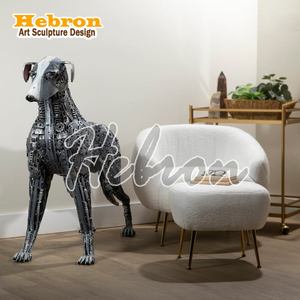 Sculpture d'art en métal recyclé, sur mesure, prix usine, pour extérieur et jardin, taille réelle, motif bouledogue, thème croix, soudée - Product Image 2