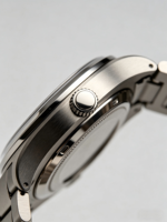 Composants de boîtiers de montres en acier inoxydable/alliage de titane usinés avec précision par CNC, découpe laser, personnalisation OEM, étanches, échantillon