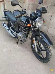 <span class=keywords><strong>Motos</strong></span> d'<span class=keywords><strong>occasion</strong></span> Yamaha YB125Z, <span class=keywords><strong>motos</strong></span> 125cc, moto à essence, moto de course, moto de rue, <span class=keywords><strong>motos</strong></span> tout-terrain - Product Image 2