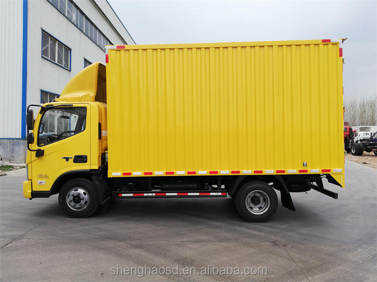 Best Selling Mini Van 26ft Cargo Truck Body Panels Popular Dry Truck