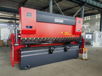 Presse plieuse hydraulique CNC 200T 4000mm DA69T 6+1 axes pour tôles en acier inoxydable