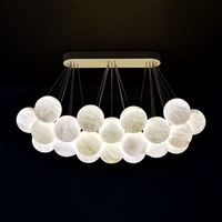 Suspension personnalisée en albâtre en forme de bulle, luminaire créatif en marbre, globe décoratif, pour salon, en laiton, LED, hauteur réglable