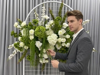 Décor de bienvenue pour mariage : Ensemble de panneaux suspendus réutilisables en soie artificielle, roses et hortensias blancs et verts, pour table et allée