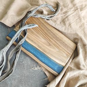 Wholesale Handmade Black <b>Walnut</b> Wood and Epoxy Resin Serving Tray for Snack Cheese Tea - Product Image 5