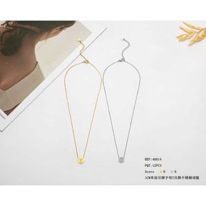 Collana con ciondolo a forma di lettera T in acciaio inossidabile, 1 cm, monofacciale, per donna, gioielli, catena sottile, collane con ciondolo. - Product Image 3