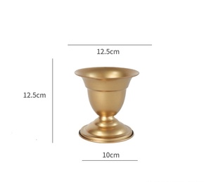 Elegantes Macetas de Hierro de Estilo Europeo, Diseño Retro Art Deco, Floreros Vintage para Arreglos Florales, Decoración para Bodas y Hogar - Product Image 5