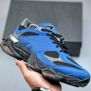 Venta al por mayor de fábrica de zapatillas deportivas de lujo de alta calidad con cordones, transpirables, de suela gruesa y a la moda para hombre. - Product Image 4