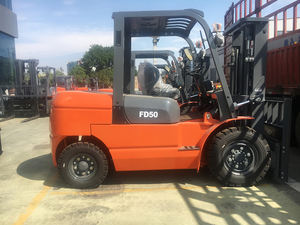 Elevador de horquilla estable más seguro, doble rueda delantera, 5 toneladas, <span class=keywords><strong>6</strong></span> toneladas, 7 toneladas, carretilla elevadora diésel en venta - Product Image 6