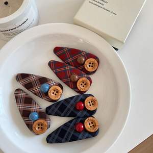 Pinza de Pelo Geométrica Coreana con Letras y Cuadrícula, Dulce Clip para Flequillo para Niñas y Mujeres, Pinza de Pico de Pato BB, Accesorios para el Cabello - Product Image 2