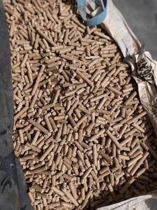 Granulés de bois de haute qualité du Vietnam avec 2% teneur en cendres 10% humidité 4500J calorie 6-8mm de diamètre - Product Image 6