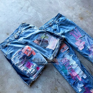 Shorts en jean évasés pour hommes, de haute qualité, épais, effet usé, avec logo brodé personnalisé, marque privée - Product Image 2