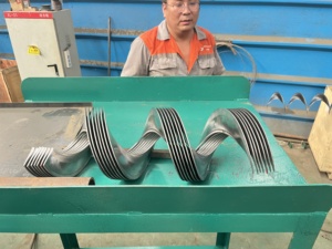 Chất lượng cao liên tục hình thành vít xoắn ốc khoan chuyến bay Máy làm - Product Image 4