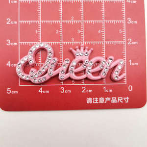 Atacado De Luxo Resina Flatback Sapato Encantos Dos Desenhos Animados Diamante Carta Designer Sapato Encantos Junk Phone Case Decorações Acessórios - Product Image 3