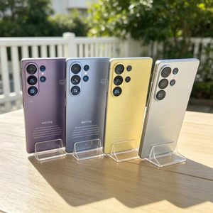 สมาร์ทโฟน S26Ultra 5G รุ่น 24GB+1TB, หน้าจอใหญ่ 7.0 นิ้ว, รองรับซิมคู่, ระบบปฏิบัติการ Android 15, แบตเตอรี่ 7000mAh, ชิปประมวลผลแบบ Deca Core, กล้องความละเอียดสูง, ปลดล็อคทั่วโลก - Product Image 4