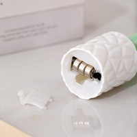 Lampe de table LED créative et compacte en plastique, à intensité variable, avec piles incluses, pour ambiance d'anniversaire, veilleuse de bureau, nouveauté transfrontalière