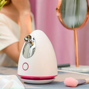 Vaporizador Facial Portátil de Escritorio con Logotipo Personalizado, Sauna Facial Nano Iónica para Uso Doméstico con Enchufes AU, US y CN - Product Image 2