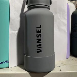 Taza Térmica de Viaje con Logotipo Personalizado, Termo de Acero Inoxidable, Botella de Agua Deportiva de 32oz/40oz, Botella de Agua Aislada con Pajita Abatible - Product Image 4
