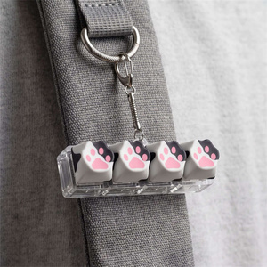 Renkli Sevimli Kedi Pençesi Tuş Takımları Anahtarlık Kolye Parmak Ucu Basma Dekompresyon Aracı Doğum Günü Hediyesi için Özel Tasarım - Product Image 5