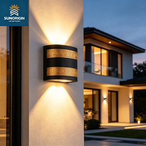 Lámpara de Pared LED Negra y Dorada de Estilo Europeo Minimalista, Iluminación Moderna para el Hogar, para Uso en Interiores, para Jardín Exterior, Alimentación por Corriente Alterna - Product Image 5