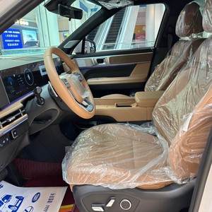 Voiture SUV Hyundai Santa Fe 2024 2.0T Explorer Pro Edition d'occasion, essence, abordable, avec AUTOHOLD - Product Image 6