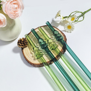 Pajita de Vidrio de Colores Reutilizable con Diseño de Árbol de Navidad, Ecológica, para Bar, Pajita de Vidrio Decorativa - Product Image 4