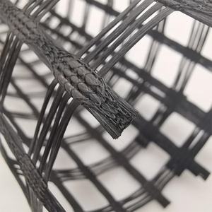 Géogrille composite 100KN en fibre de verre de renfort routier de haute qualité avec revêtement en asphalte - Product Image 4